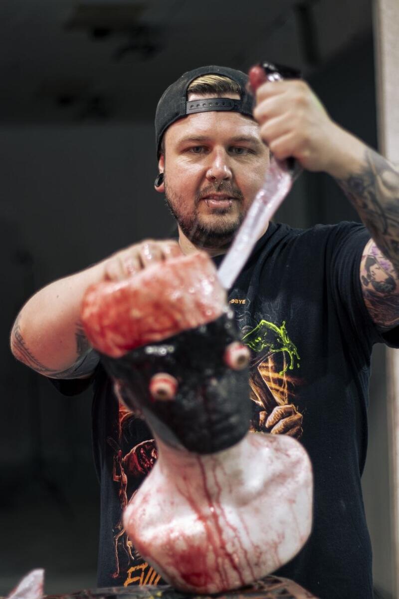 Satanic Garage Management